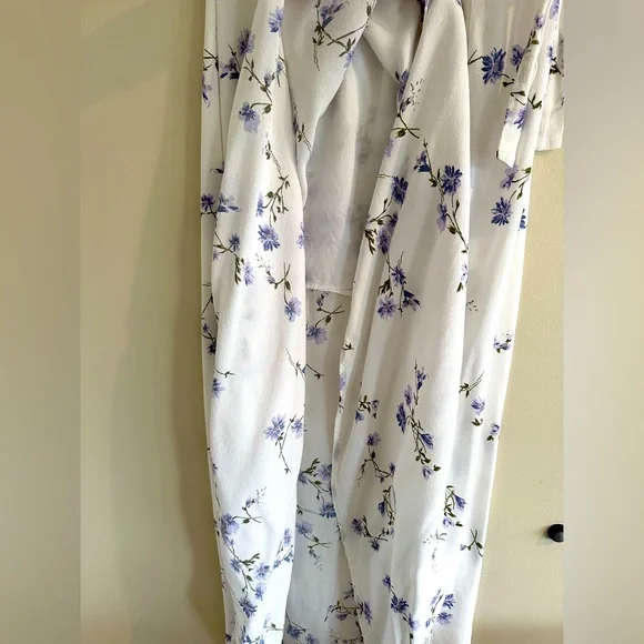 Tobi | Floral Wrap Maxi Skirt, Size XS ✨ - Picture 5 of 11